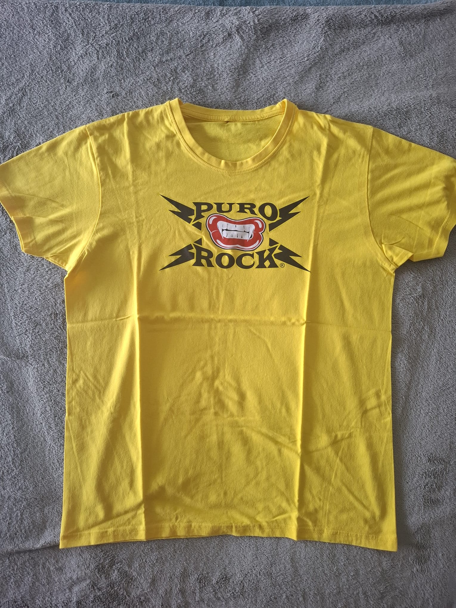 Merchandizing Puro Rock 15